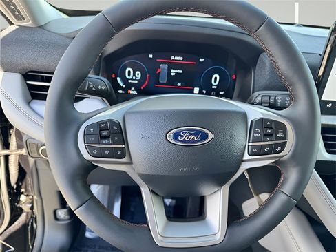New 2026 Ford Explorer Active w/ Active Comfort Package image 13