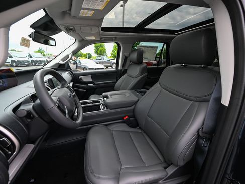 New 2026 Ford Expedition Max Active AWD/4WD image 17