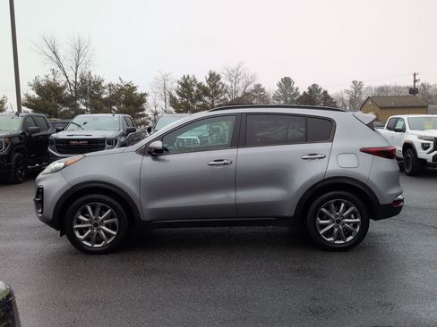 Certified 2022 Kia Sportage Nightfall Edition w/ Nighfall AWD Premium Package image 8