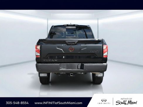 Used 2024 Nissan Titan PRO-4X w/ Off Road Protection Package AWD/4WD image 5