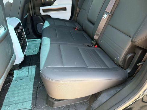 Used 2024 GMC Hummer EV 2X AWD/4WD image 13