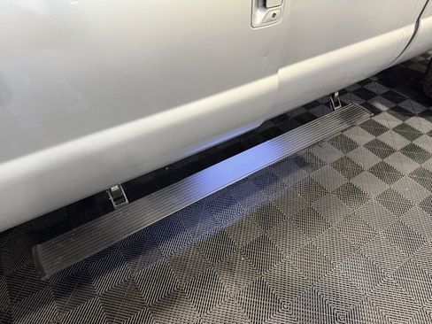 Used 2015 Ford F250 Lariat image 11