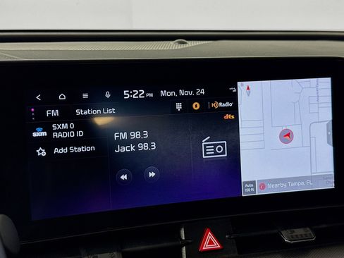 Used 2024 Kia Sportage SX image 17