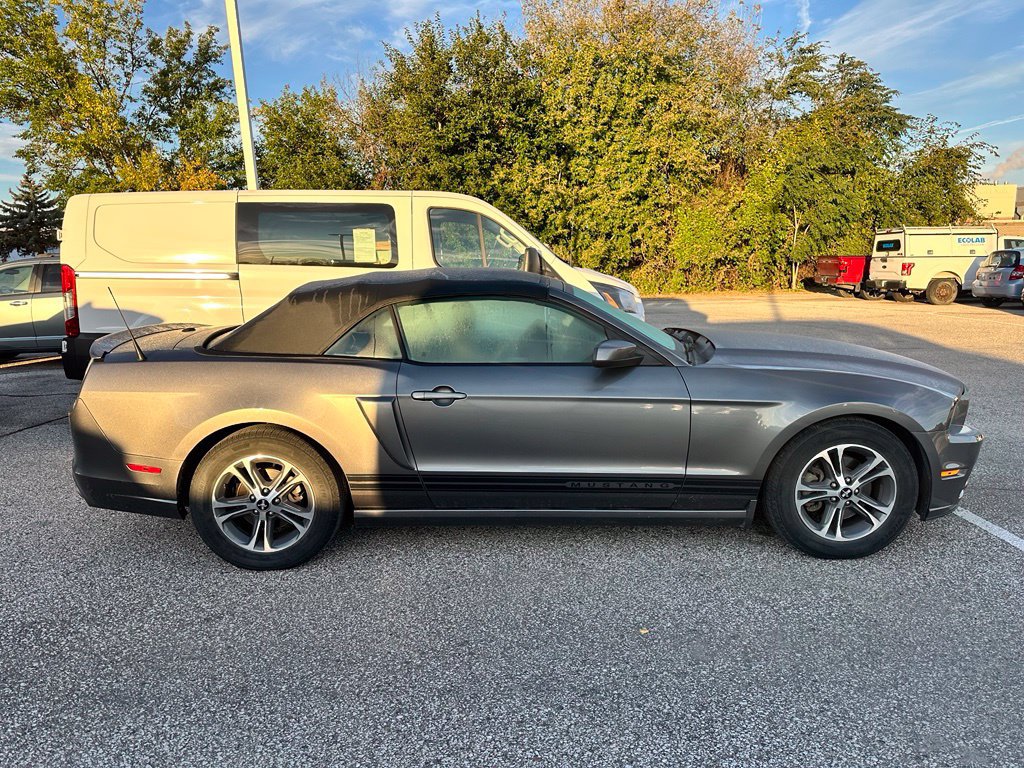 Used 2014 Ford Mustang Premium w/ Equipment Group 201A RWD image 6