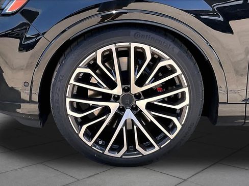 New 2026 Audi SQ7 Premium Plus AWD/4WD image 11
