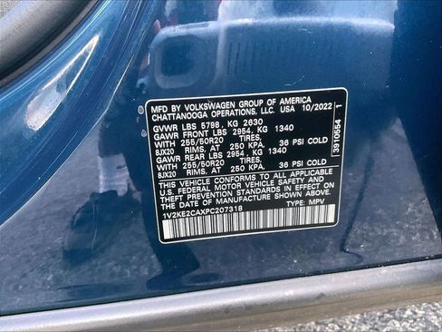 Used 2023 Volkswagen Atlas Cross Sport SE AWD/4WD image 34