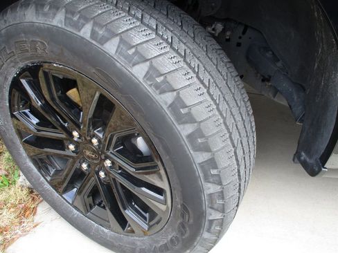 Used 2024 Ford F150 XLT w/ Equipment Group 302A MID image 20