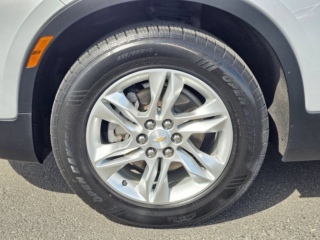 Used 2020 Chevrolet Blazer LT AWD/4WD image 8