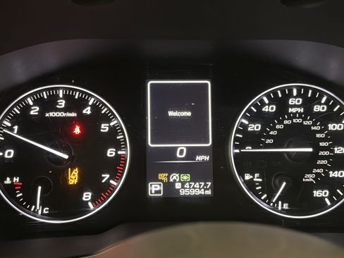 Used 2020 Subaru Outback Touring w/ Popular Package #2 image 19