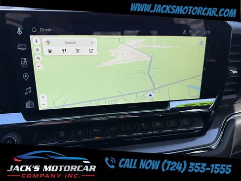 Used 2025 Chevrolet Silverado 2500 ZR2 w/ Technology Package image 31