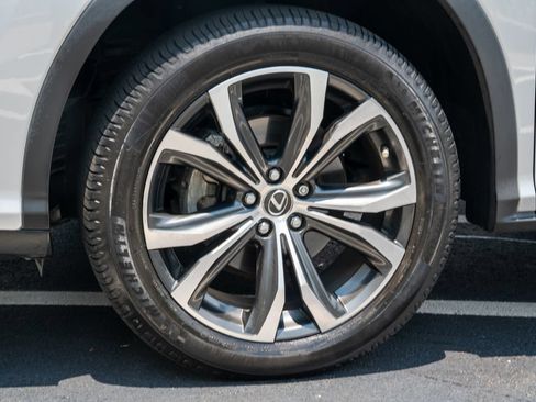 Used 2019 Lexus RX 350L FWD w/ Premium Package image 24