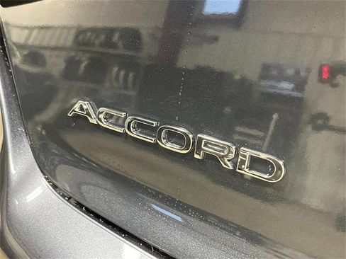 New 2025 Honda Accord SE image 9