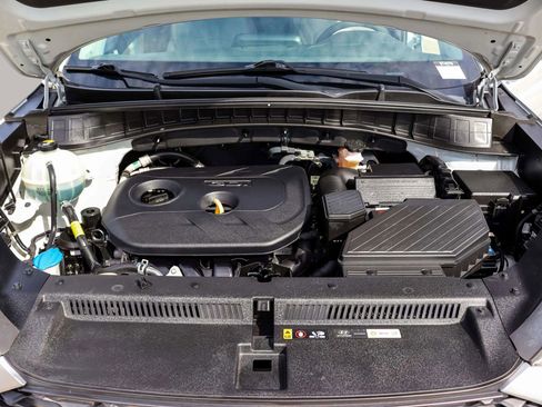 Used 2019 Hyundai Tucson SE image 32