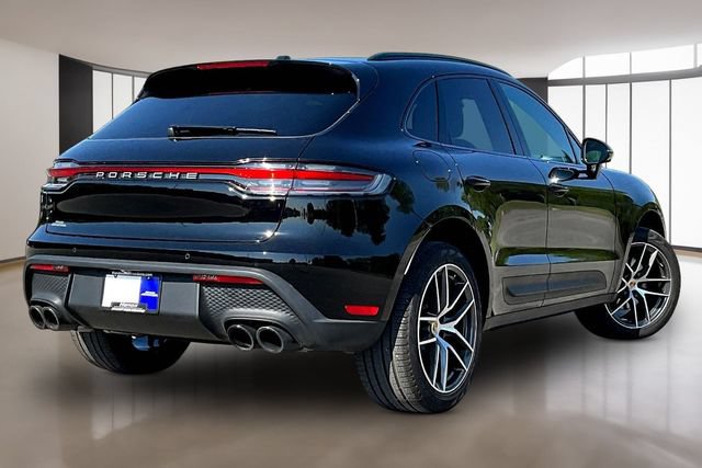 Used 2026 Porsche Macan AWD/4WD image 6