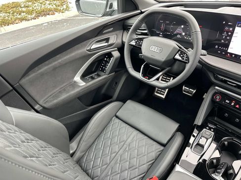 New 2025 Audi SQ5 Premium Plus AWD/4WD image 29