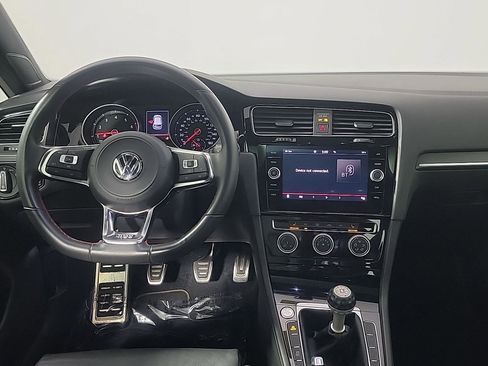 Used 2020 Volkswagen GTI SE image 19