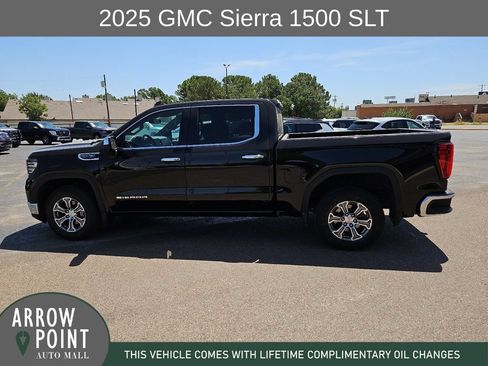 Used 2025 GMC Sierra 1500 SLT RWD image 7