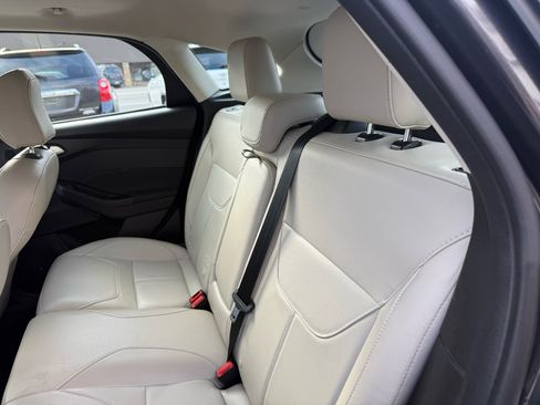 Used 2018 Ford Focus Titanium image 34