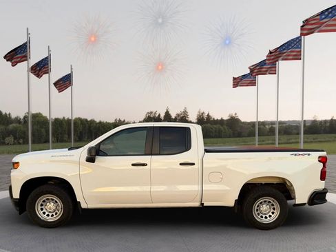 Used 2020 Chevrolet Silverado 1500 W/T w/ WT Convenience Package image 2