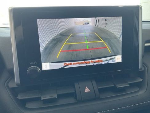 Used 2023 Toyota RAV4 XLE image 17