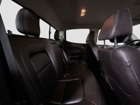 Used 2016 GMC Canyon SLT w/ Driver Alert Package image 26