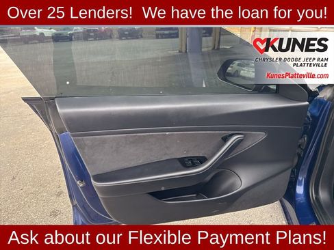 Used 2020 Tesla Model 3 Performance image 11