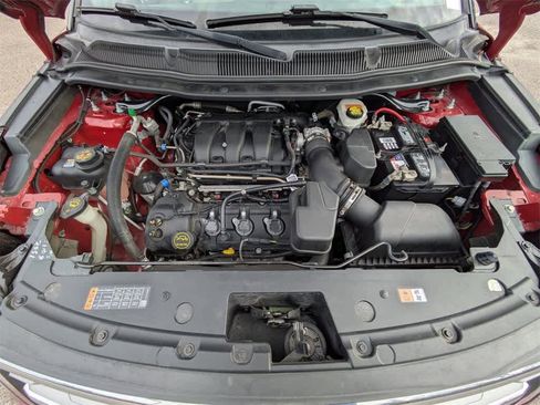 Used 2019 Ford Explorer Limited w/ Class III Trailer Tow Package image 16