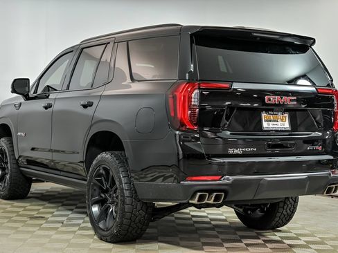 New 2026 GMC Yukon AT4 w/ AT4 Premium Package AWD/4WD image 4