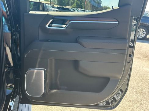 New 2026 GMC Sierra 1500 Denali AWD/4WD image 17