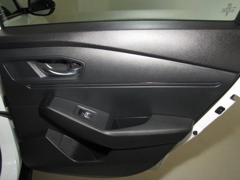 Used 2025 Honda Accord EX-L image 19