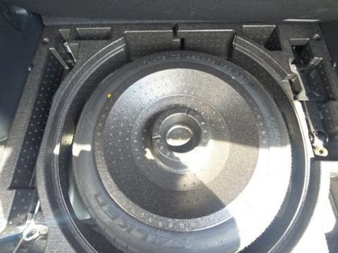Used 2024 Mitsubishi Eclipse Cross SEL AWD/4WD image 9
