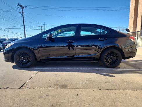 Used 2014 Honda Civic LX image 8