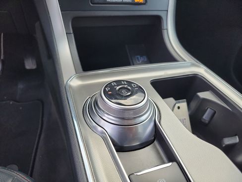 Used 2023 Ford Edge SEL w/ Sport Appearance Package image 25