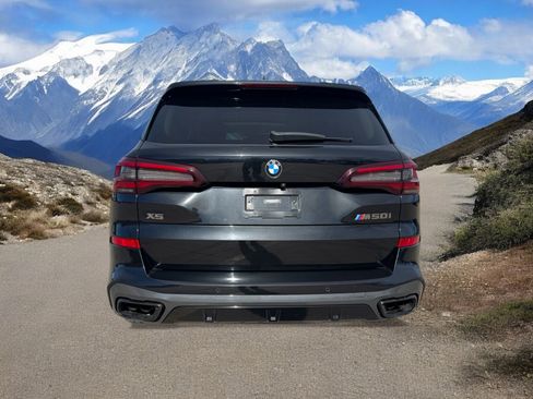 Used 2020 BMW X5 M50i w/ Executive Package image 4