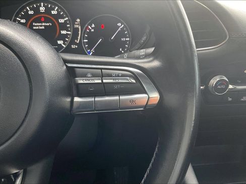 Used 2023 MAZDA MAZDA3 s image 11