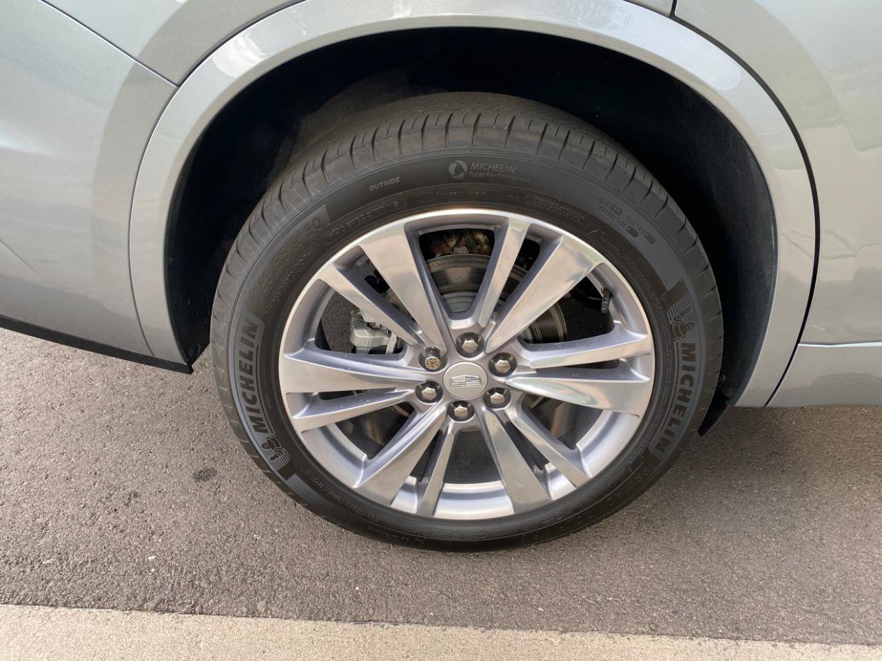Used 2024 Cadillac XT6 Premium Luxury AWD/4WD image 23