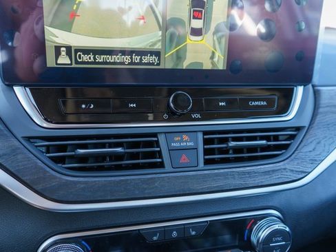 New 2025 Nissan Altima 2.5 SL image 21