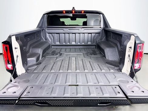 New 2026 GMC Hummer EV 2X image 26