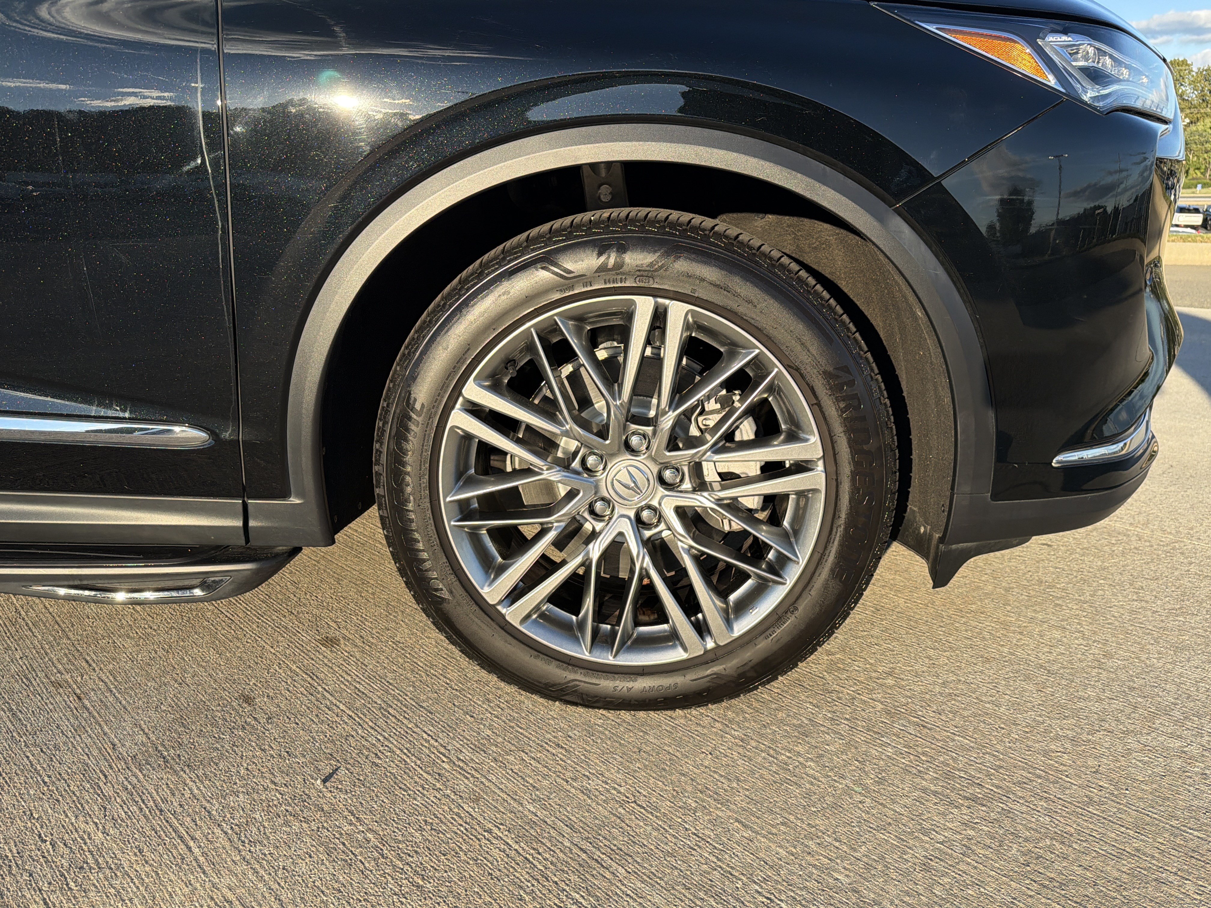 Used 2024 Acura MDX w/ Advance Package AWD/4WD image 12