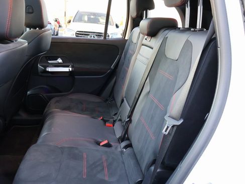 Certified 2022 Mercedes-Benz GLB 250 4MATIC image 13