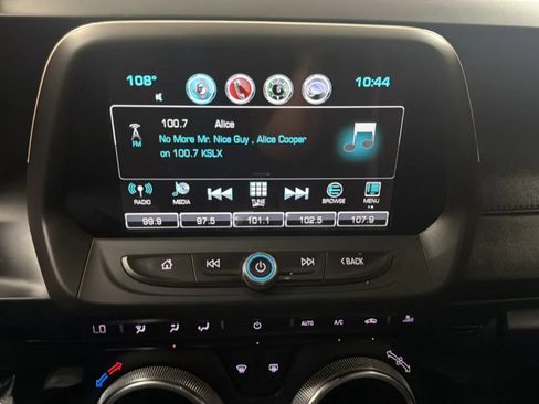 Used 2018 Chevrolet Camaro SS RWD image 14