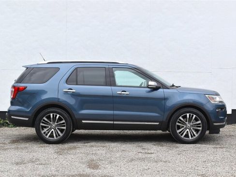 Used 2018 Ford Explorer Platinum AWD/4WD image 6