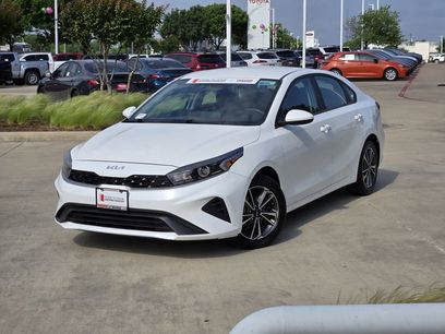 Used 2024 Kia Forte LXS