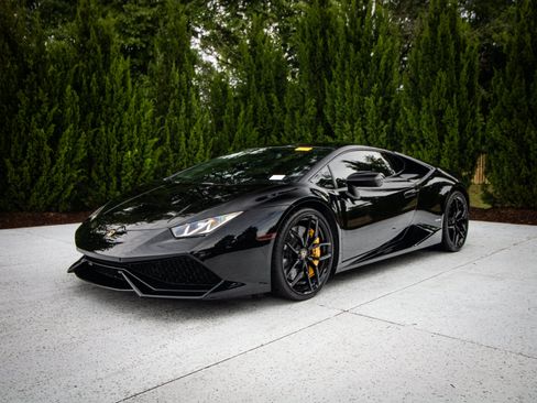 Used 2015 Lamborghini Huracan LP 610-4 AWD/4WD image 6