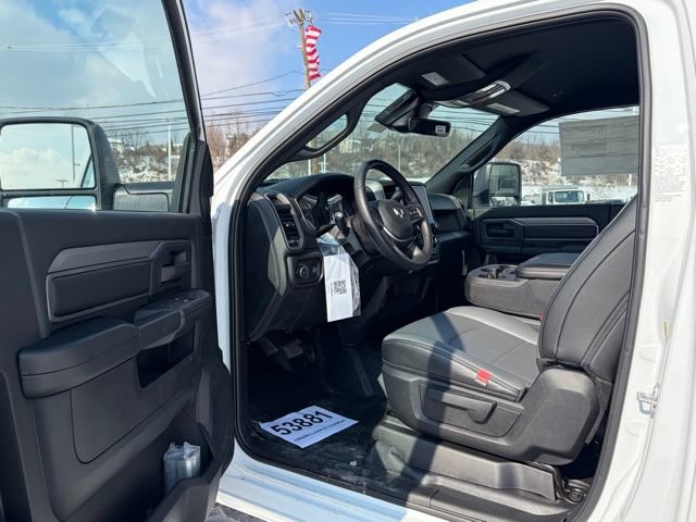 New 2026 RAM 5500 Tradesman w/ Chrome Appearance Group AWD/4WD image 13