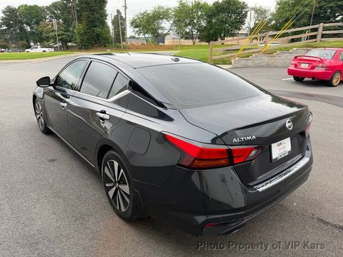 Used 2022 Nissan Altima 2.5 SL FWD image 7