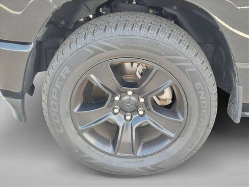 Used 2023 RAM 1500 Big Horn AWD/4WD image 10