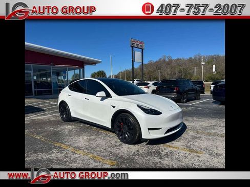 Used 2022 Tesla Model Y Performance image 1