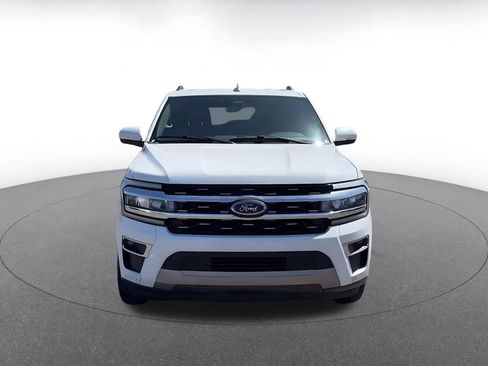 Used 2023 Ford Expedition Limited RWD image 4