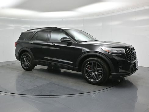 New 2026 Ford Explorer ST AWD/4WD image 25
